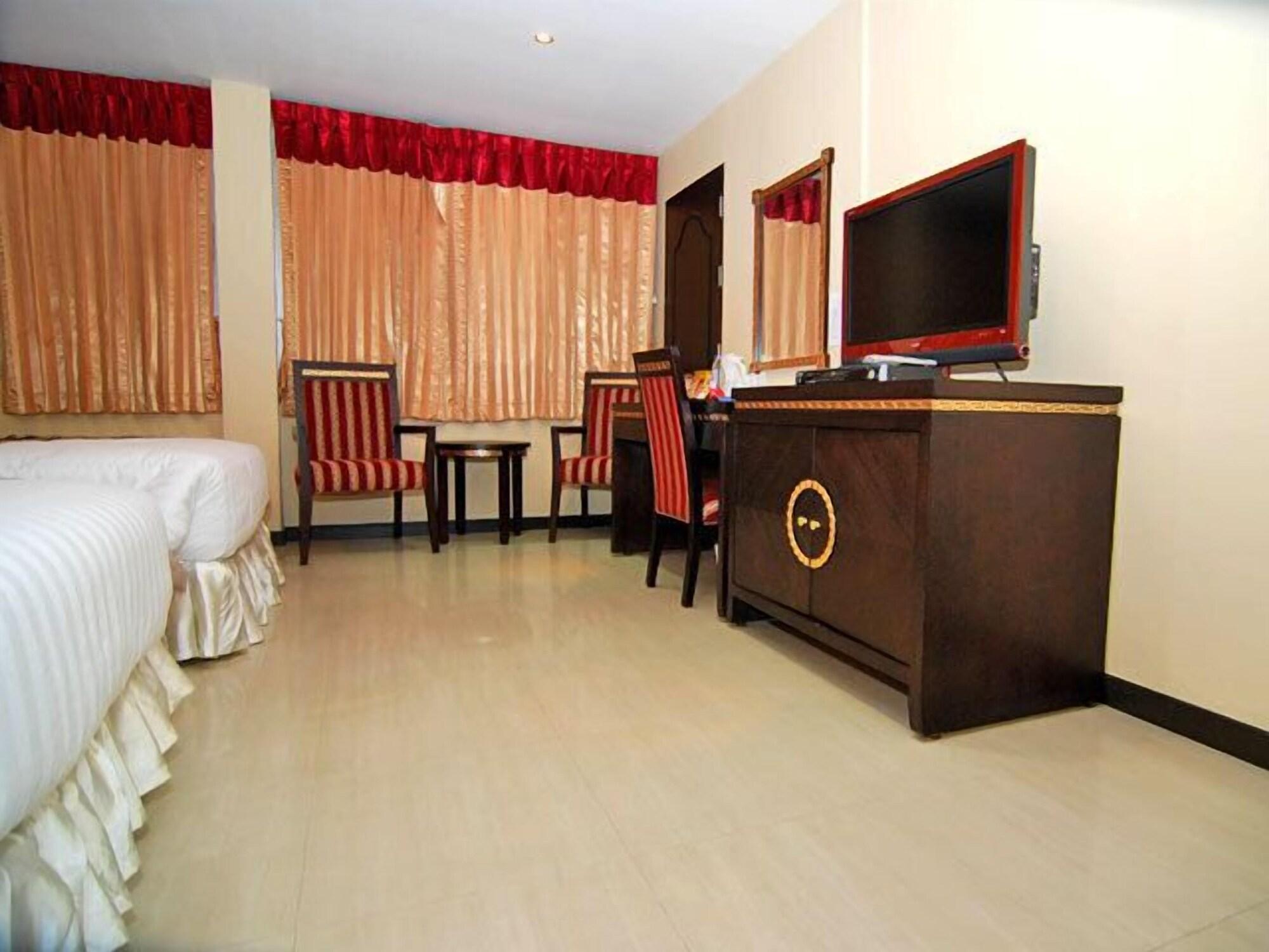 Lucky Palace Hotel Bangkok Exteriér fotografie